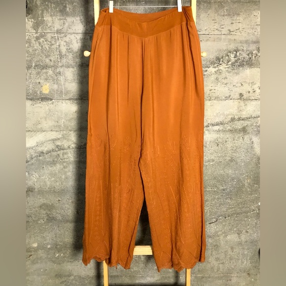Excellent Chico’s Black Label Embroidered Wide-Leg Pants in Fall Orange Sz 3/XL - Picture 4 of 6